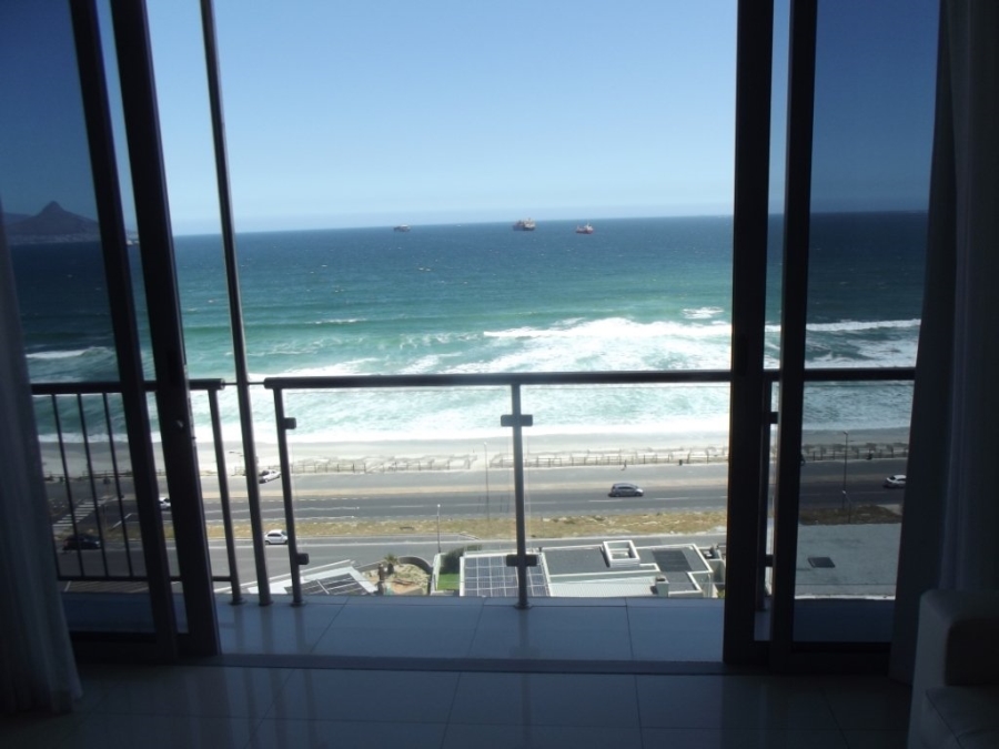 2 Bedroom Property for Sale in Bloubergrant Western Cape